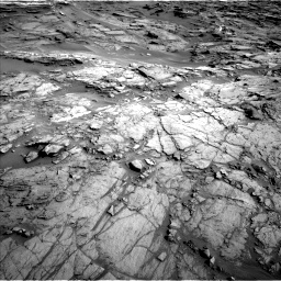 Nasa's Mars rover Curiosity acquired this image using its Left Navigation Camera on Sol 1085, at drive 1552, site number 49