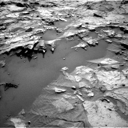 Nasa's Mars rover Curiosity acquired this image using its Left Navigation Camera on Sol 1085, at drive 1702, site number 49