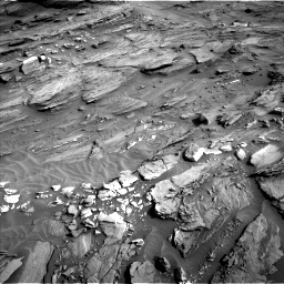 Nasa's Mars rover Curiosity acquired this image using its Left Navigation Camera on Sol 1085, at drive 1756, site number 49