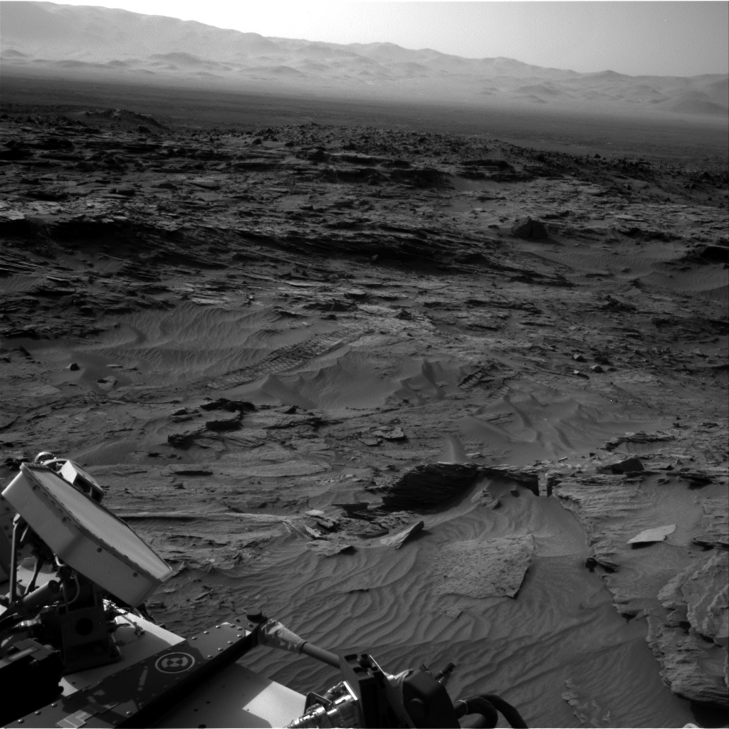 Nasa's Mars rover Curiosity acquired this image using its Right Navigation Camera on Sol 1085, at drive 1798, site number 49