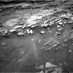 Nasa's Mars rover Curiosity acquired this image using its Left Navigation Camera on Sol 1087, at drive 1810, site number 49
