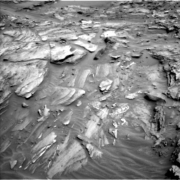 Nasa's Mars rover Curiosity acquired this image using its Left Navigation Camera on Sol 1087, at drive 1840, site number 49