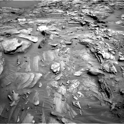 Nasa's Mars rover Curiosity acquired this image using its Left Navigation Camera on Sol 1087, at drive 1852, site number 49