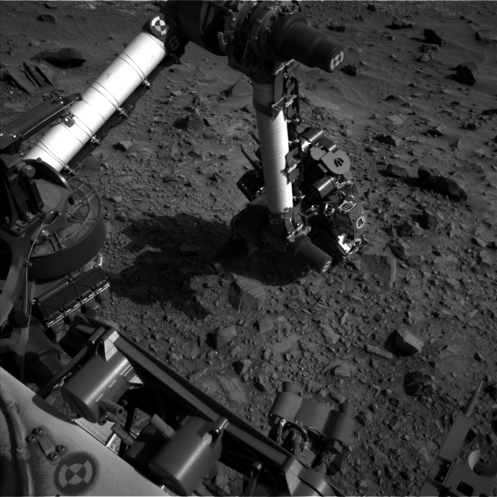 Nasa's Mars rover Curiosity acquired this image using its Left Navigation Camera on Sol 1102, at drive 2902, site number 49
