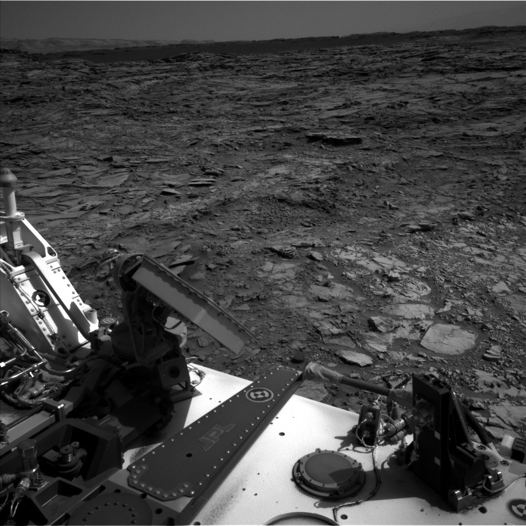 Nasa's Mars rover Curiosity acquired this image using its Left Navigation Camera on Sol 1108, at drive 322, site number 50