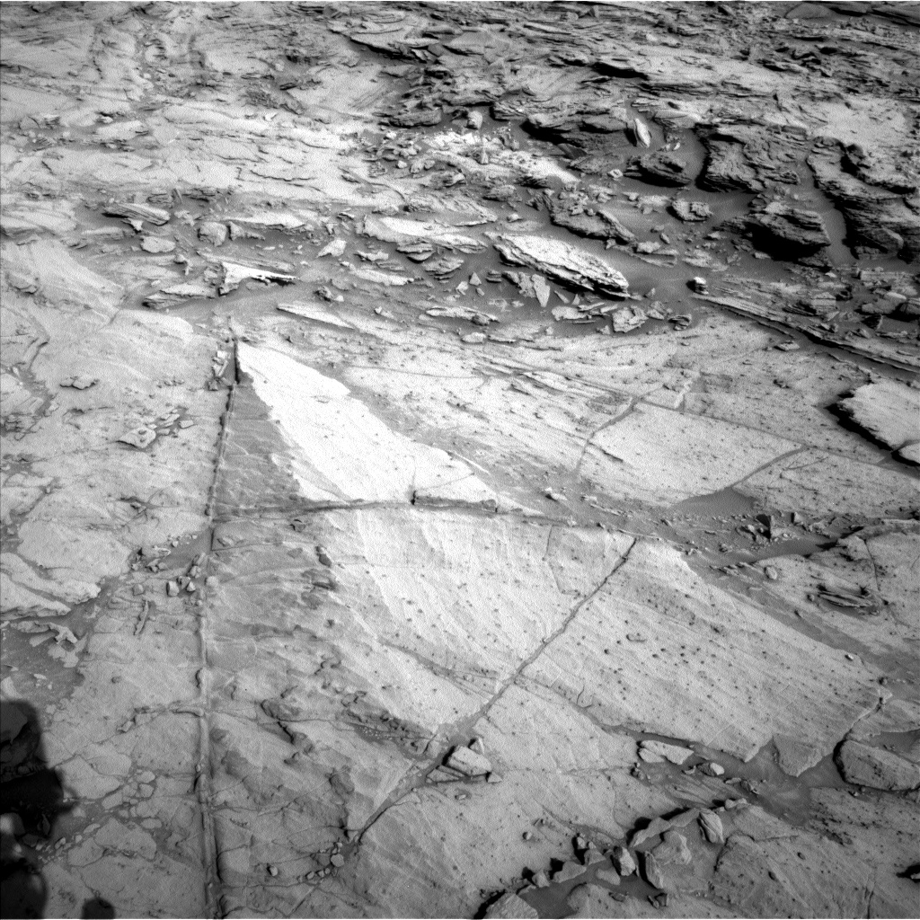 Nasa's Mars rover Curiosity acquired this image using its Left Navigation Camera on Sol 1112, at drive 550, site number 50