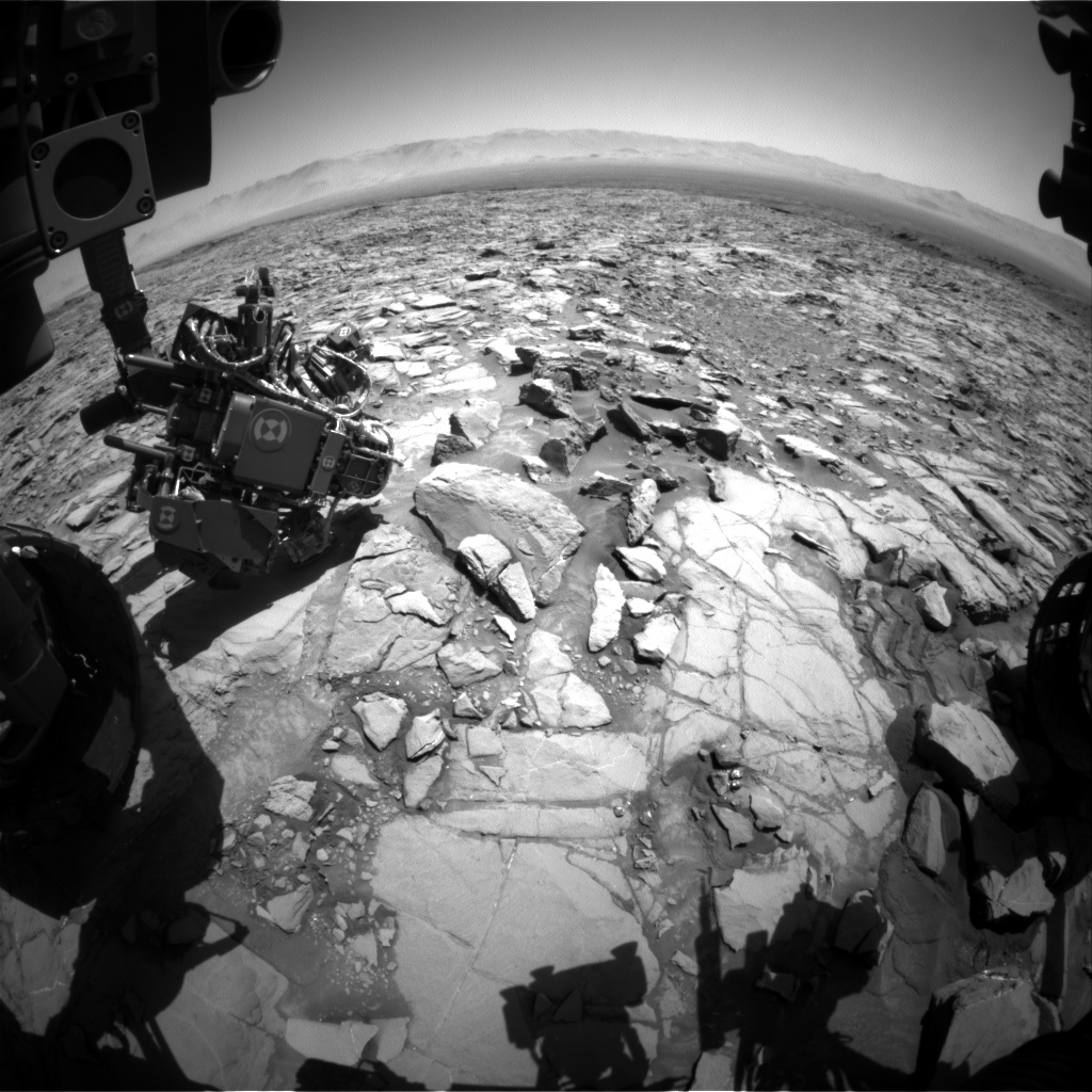 Nasa's Mars rover Curiosity acquired this image using its Front Hazard Avoidance Camera (Front Hazcam) on Sol 1167, at drive 3076, site number 50