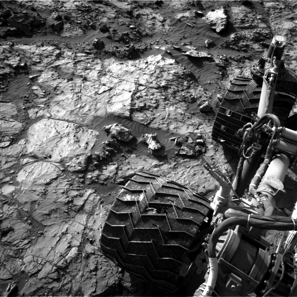 Nasa's Mars rover Curiosity acquired this image using its Left Navigation Camera on Sol 1173, at drive 874, site number 51