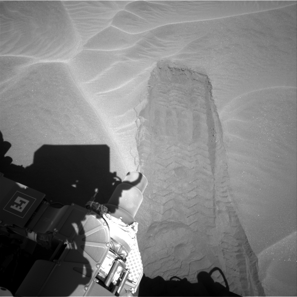 Nasa's Mars rover Curiosity acquired this image using its Right Navigation Camera on Sol 1181, at drive 1298, site number 51