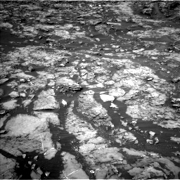 Nasa's Mars rover Curiosity acquired this image using its Left Navigation Camera on Sol 1185, at drive 1640, site number 51