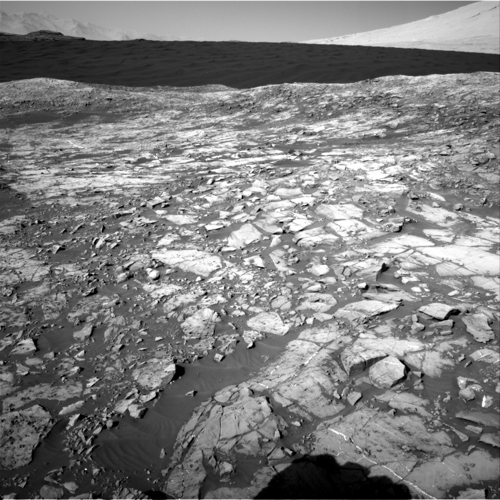 Nasa's Mars rover Curiosity acquired this image using its Right Navigation Camera on Sol 1185, at drive 1800, site number 51