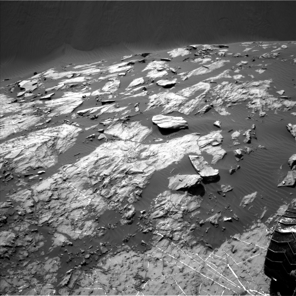 Nasa's Mars rover Curiosity acquired this image using its Left Navigation Camera on Sol 1199, at drive 0, site number 52