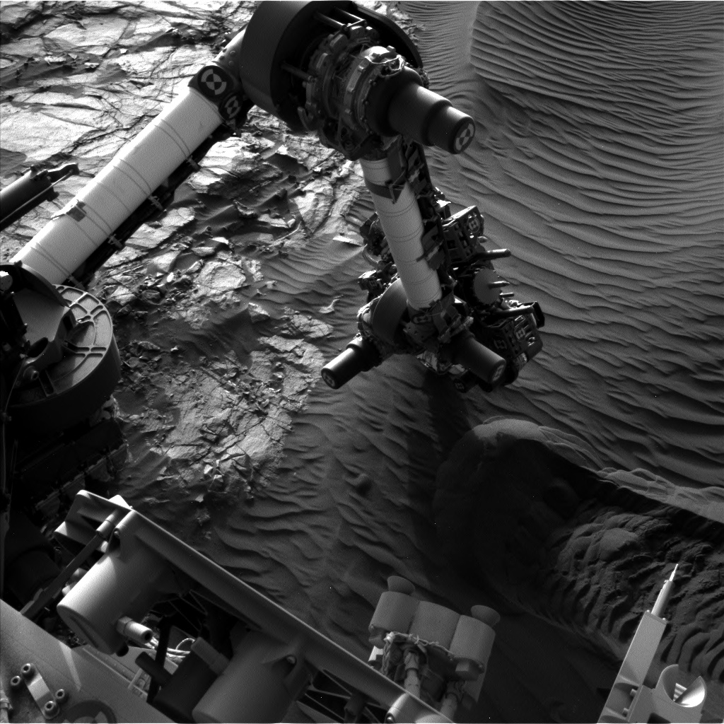 Nasa's Mars rover Curiosity acquired this image using its Left Navigation Camera on Sol 1226, at drive 1162, site number 52