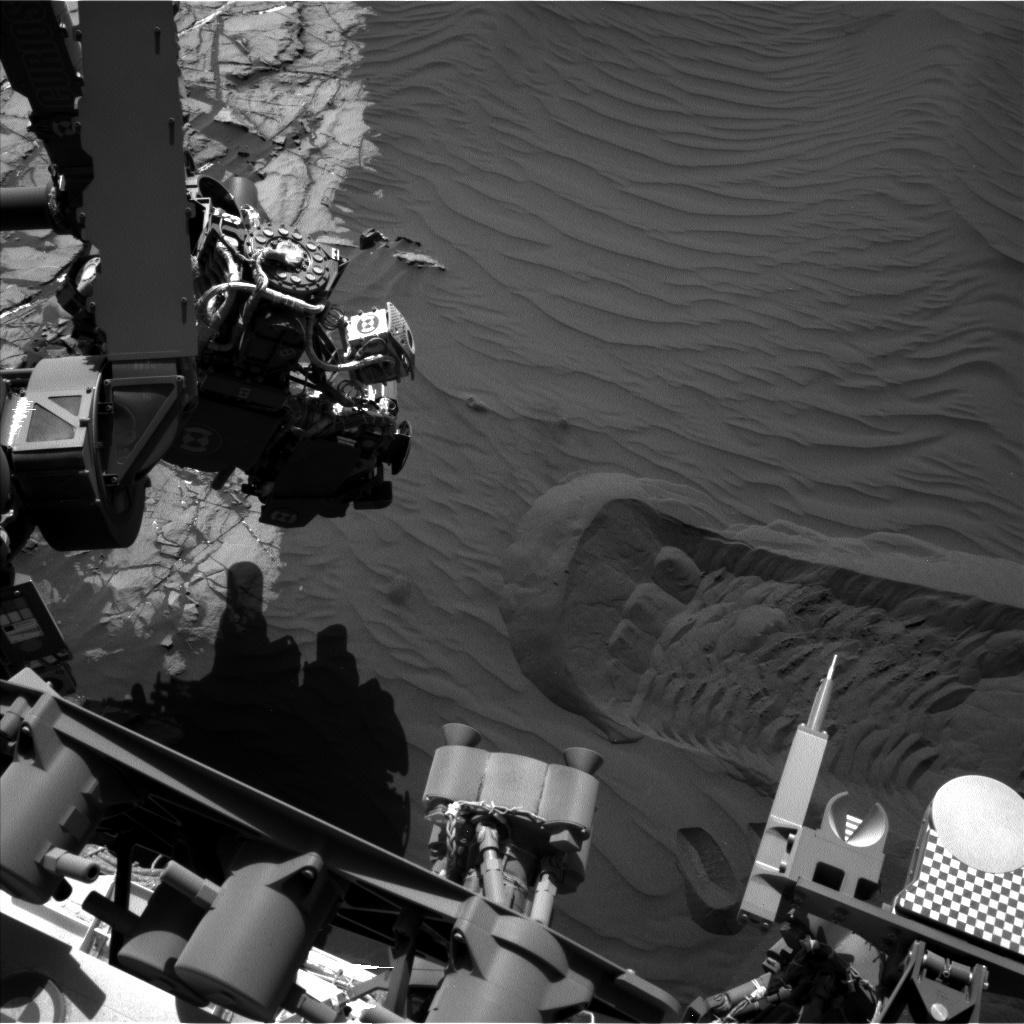 Nasa's Mars rover Curiosity acquired this image using its Left Navigation Camera on Sol 1228, at drive 1162, site number 52