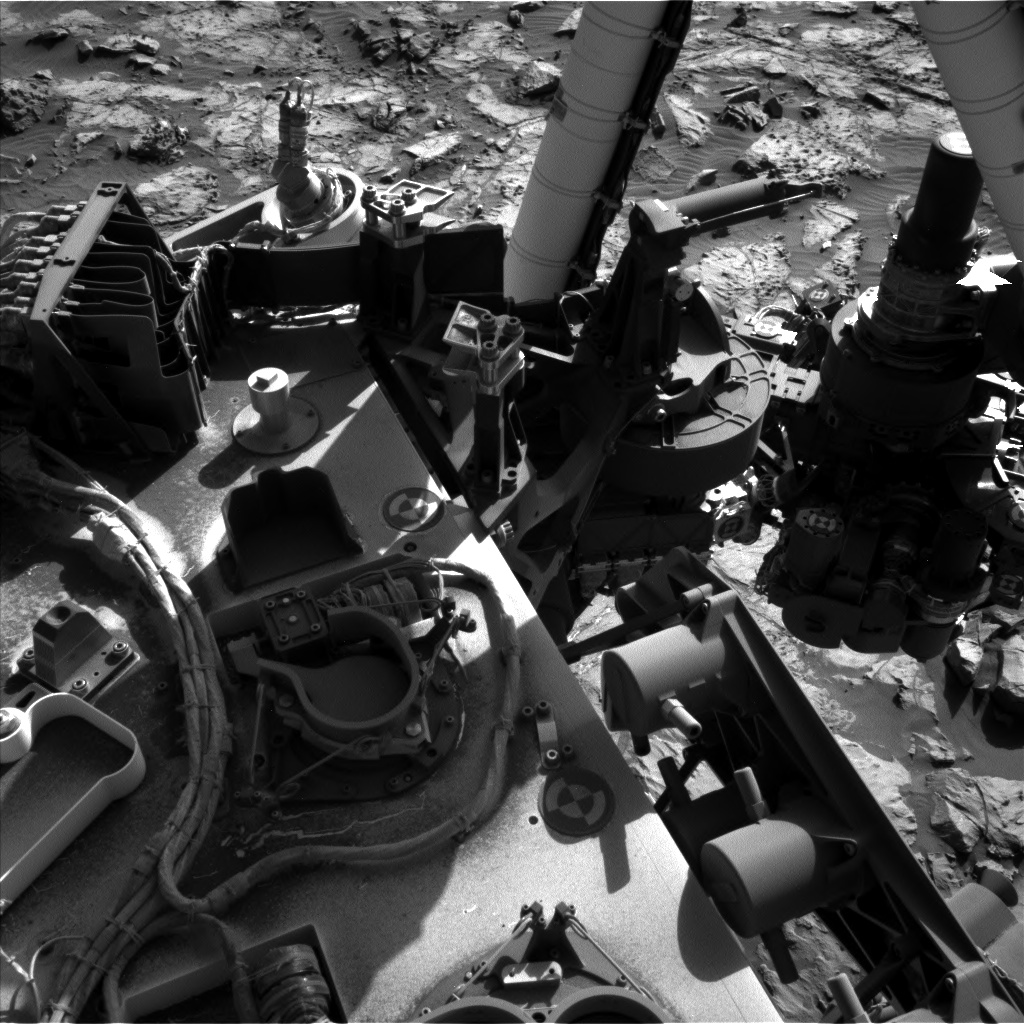 Nasa's Mars rover Curiosity acquired this image using its Left Navigation Camera on Sol 1252, at drive 2388, site number 52