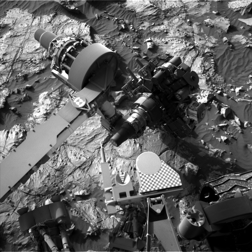 Nasa's Mars rover Curiosity acquired this image using its Left Navigation Camera on Sol 1253, at drive 2388, site number 52