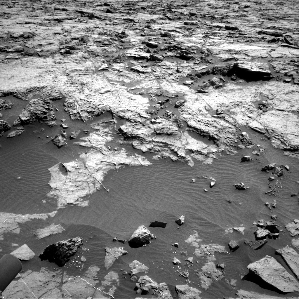 Nasa's Mars rover Curiosity acquired this image using its Left Navigation Camera on Sol 1256, at drive 2632, site number 52