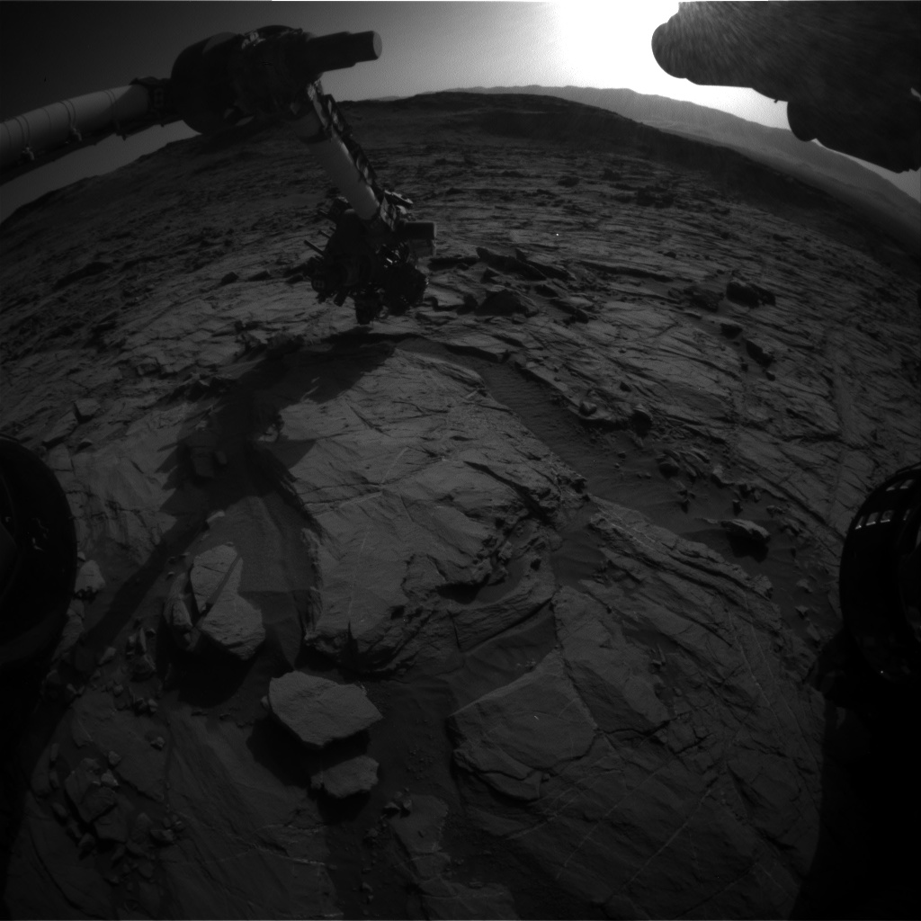 Nasa's Mars rover Curiosity acquired this image using its Front Hazard Avoidance Camera (Front Hazcam) on Sol 1266, at drive 186, site number 53