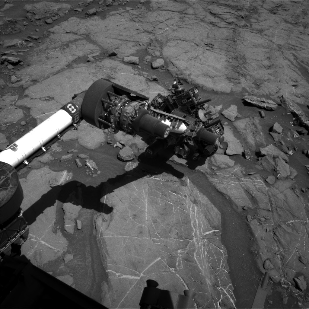 Nasa's Mars rover Curiosity acquired this image using its Left Navigation Camera on Sol 1267, at drive 186, site number 53
