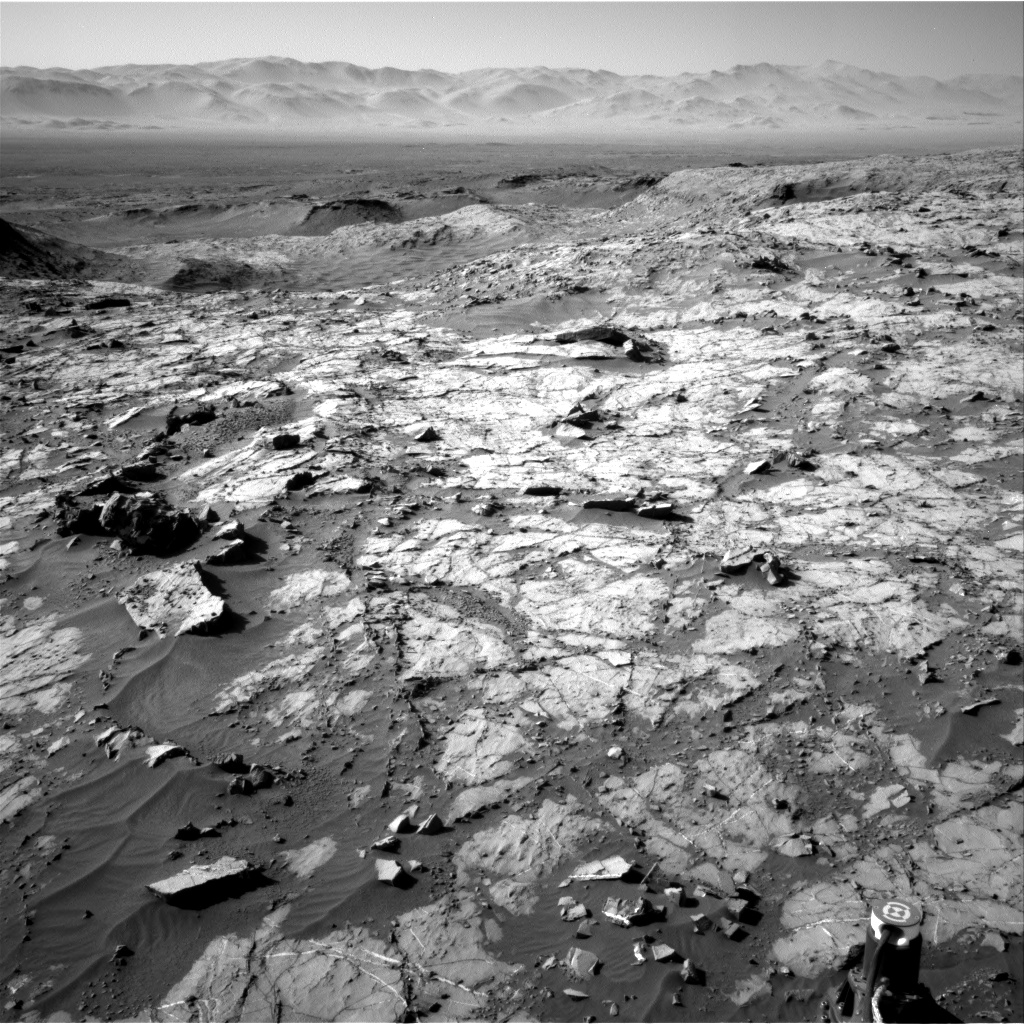 Nasa's Mars rover Curiosity acquired this image using its Right Navigation Camera on Sol 1267, at drive 372, site number 53