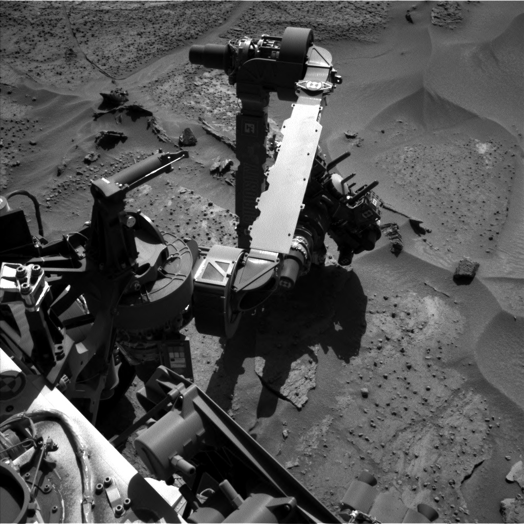 Nasa's Mars rover Curiosity acquired this image using its Left Navigation Camera on Sol 1279, at drive 1182, site number 53
