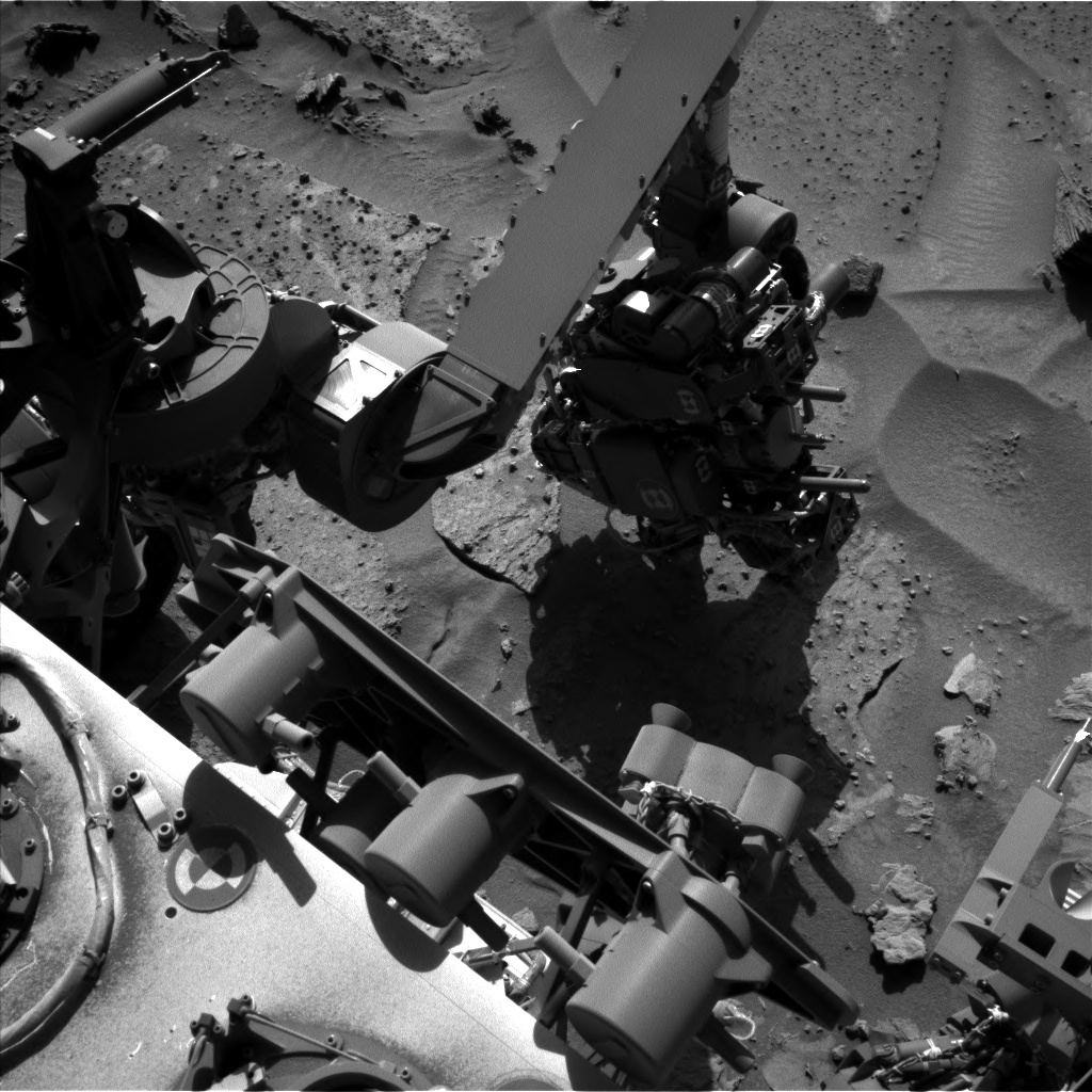 Nasa's Mars rover Curiosity acquired this image using its Left Navigation Camera on Sol 1279, at drive 1182, site number 53