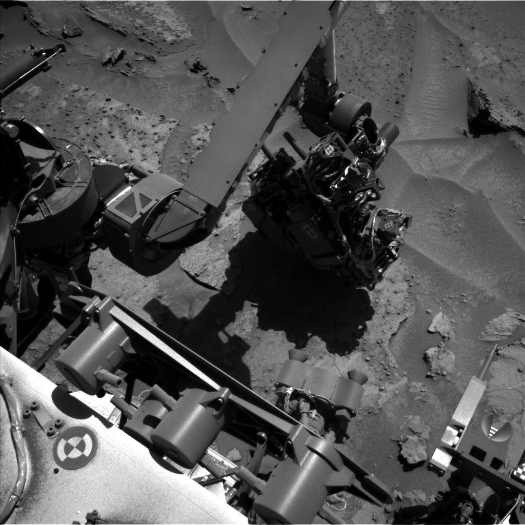 Nasa's Mars rover Curiosity acquired this image using its Left Navigation Camera on Sol 1280, at drive 1182, site number 53
