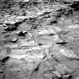 Nasa's Mars rover Curiosity acquired this image using its Left Navigation Camera on Sol 1281, at drive 1248, site number 53