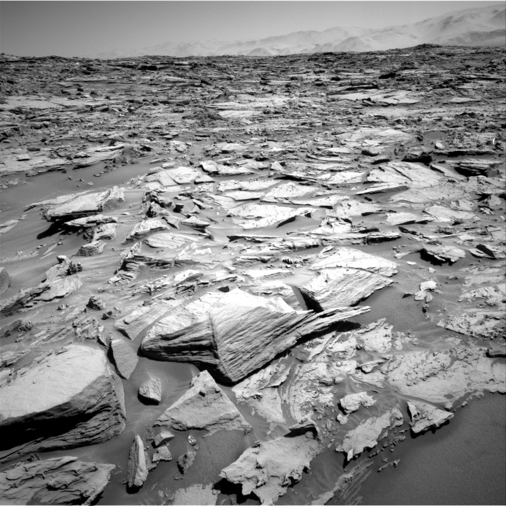 Nasa's Mars rover Curiosity acquired this image using its Right Navigation Camera on Sol 1283, at drive 1756, site number 53
