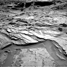 Nasa's Mars rover Curiosity acquired this image using its Left Navigation Camera on Sol 1289, at drive 2000, site number 53