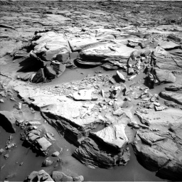 Nasa's Mars rover Curiosity acquired this image using its Left Navigation Camera on Sol 1290, at drive 2138, site number 53