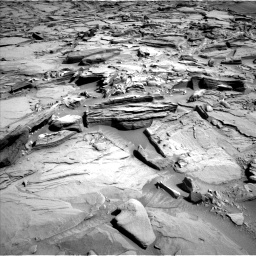 Nasa's Mars rover Curiosity acquired this image using its Left Navigation Camera on Sol 1290, at drive 2270, site number 53