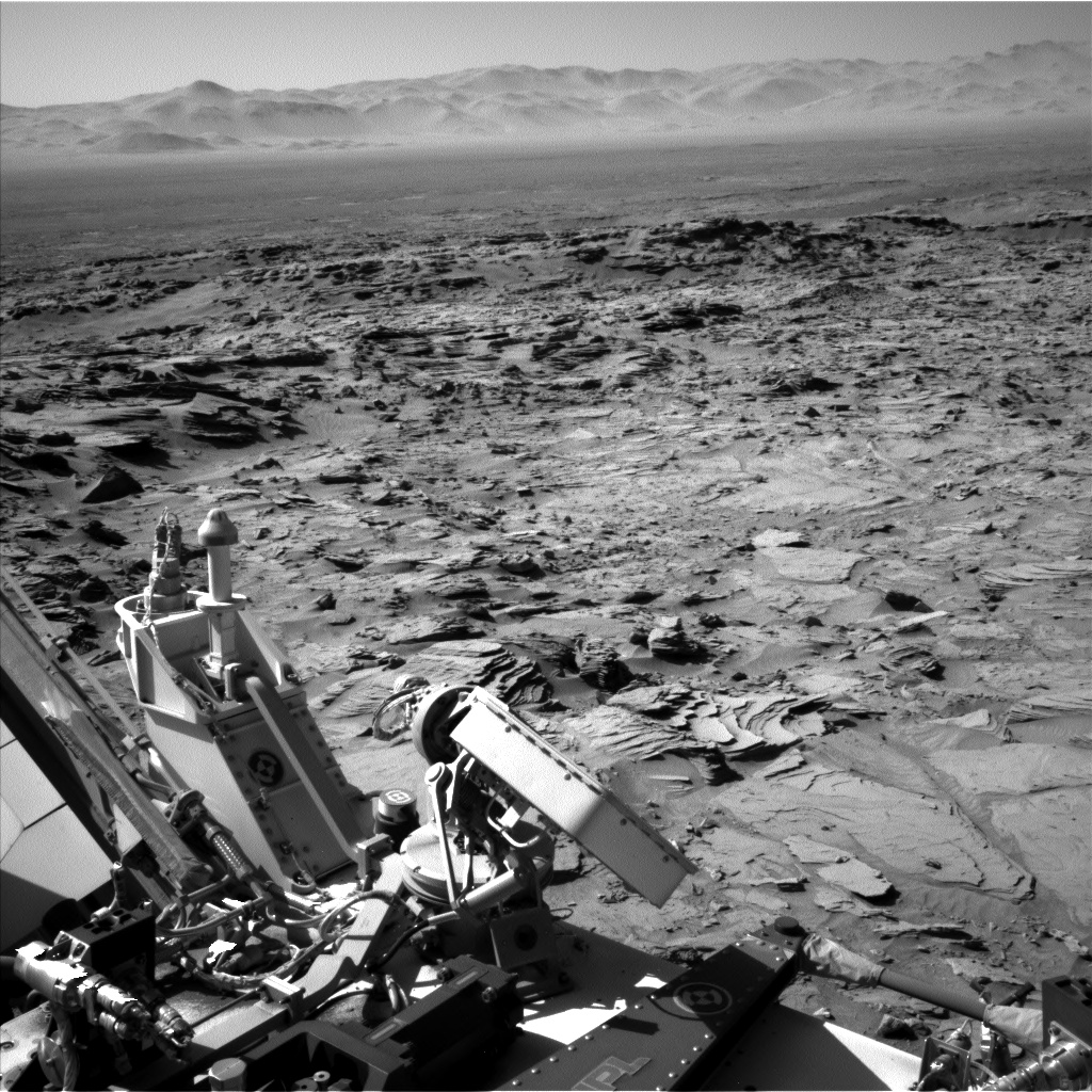 Nasa's Mars rover Curiosity acquired this image using its Left Navigation Camera on Sol 1290, at drive 2298, site number 53