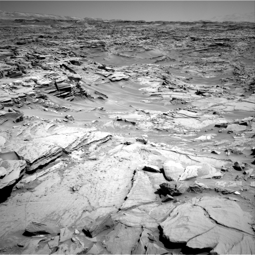 Nasa's Mars rover Curiosity acquired this image using its Right Navigation Camera on Sol 1292, at drive 2406, site number 53
