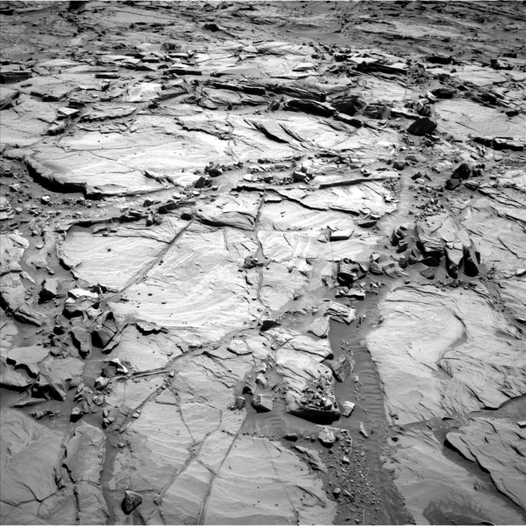 Nasa's Mars rover Curiosity acquired this image using its Left Navigation Camera on Sol 1294, at drive 2532, site number 53