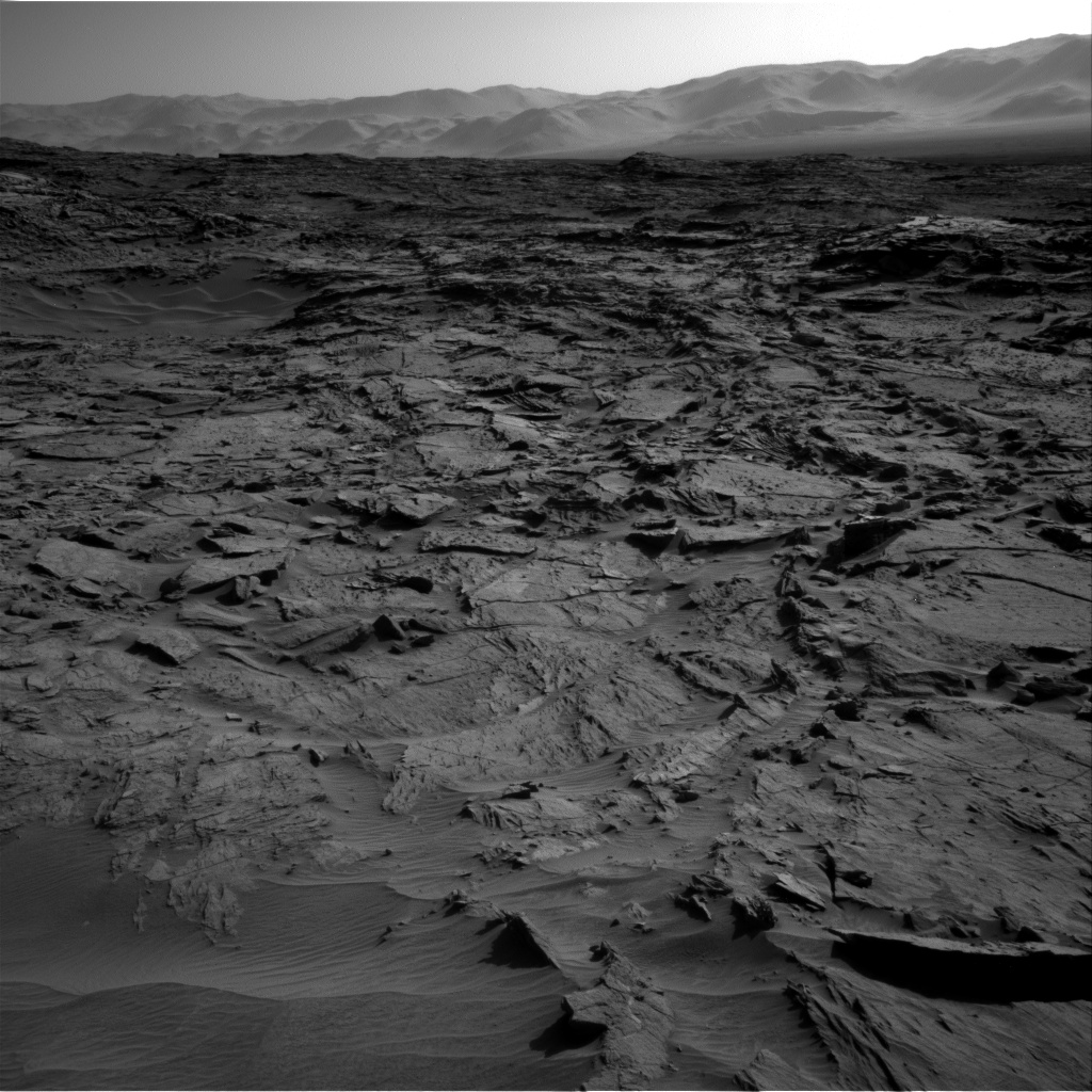 Nasa's Mars rover Curiosity acquired this image using its Right Navigation Camera on Sol 1296, at drive 2644, site number 53