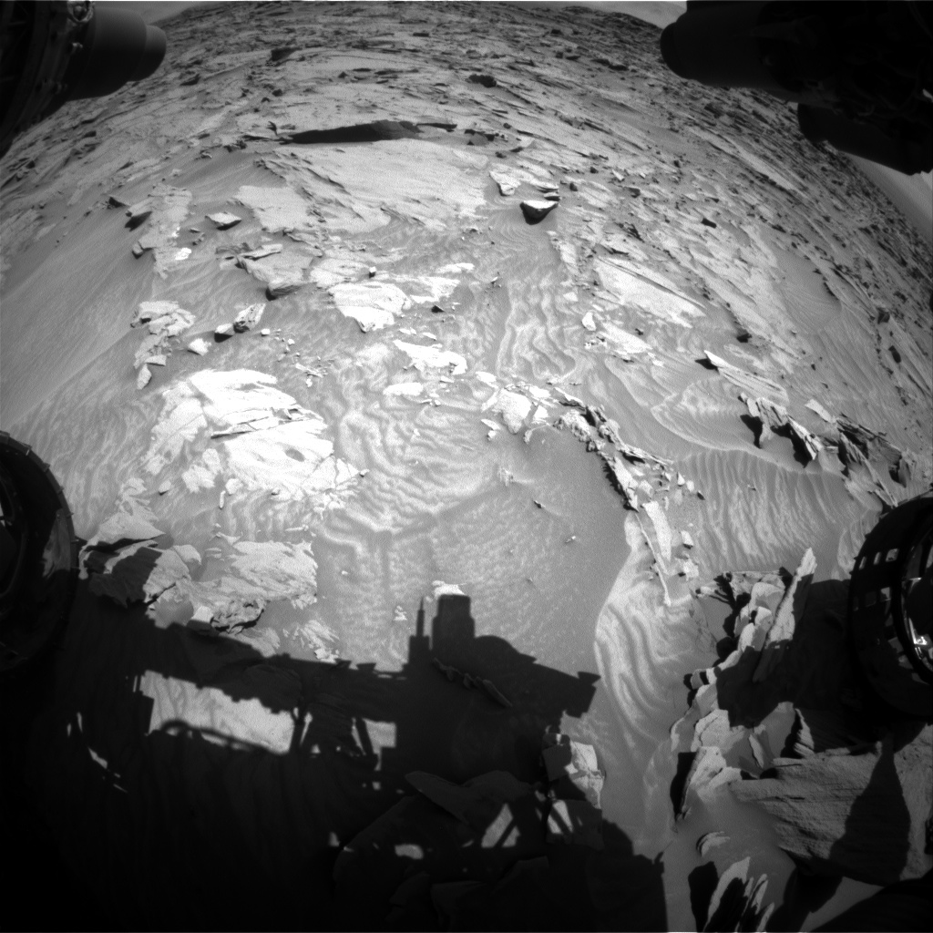 Nasa's Mars rover Curiosity acquired this image using its Front Hazard Avoidance Camera (Front Hazcam) on Sol 1298, at drive 2662, site number 53