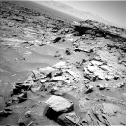 Nasa's Mars rover Curiosity acquired this image using its Left Navigation Camera on Sol 1298, at drive 2656, site number 53