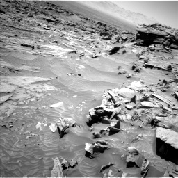 Nasa's Mars rover Curiosity acquired this image using its Left Navigation Camera on Sol 1298, at drive 2668, site number 53