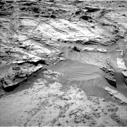Nasa's Mars rover Curiosity acquired this image using its Left Navigation Camera on Sol 1298, at drive 2860, site number 53