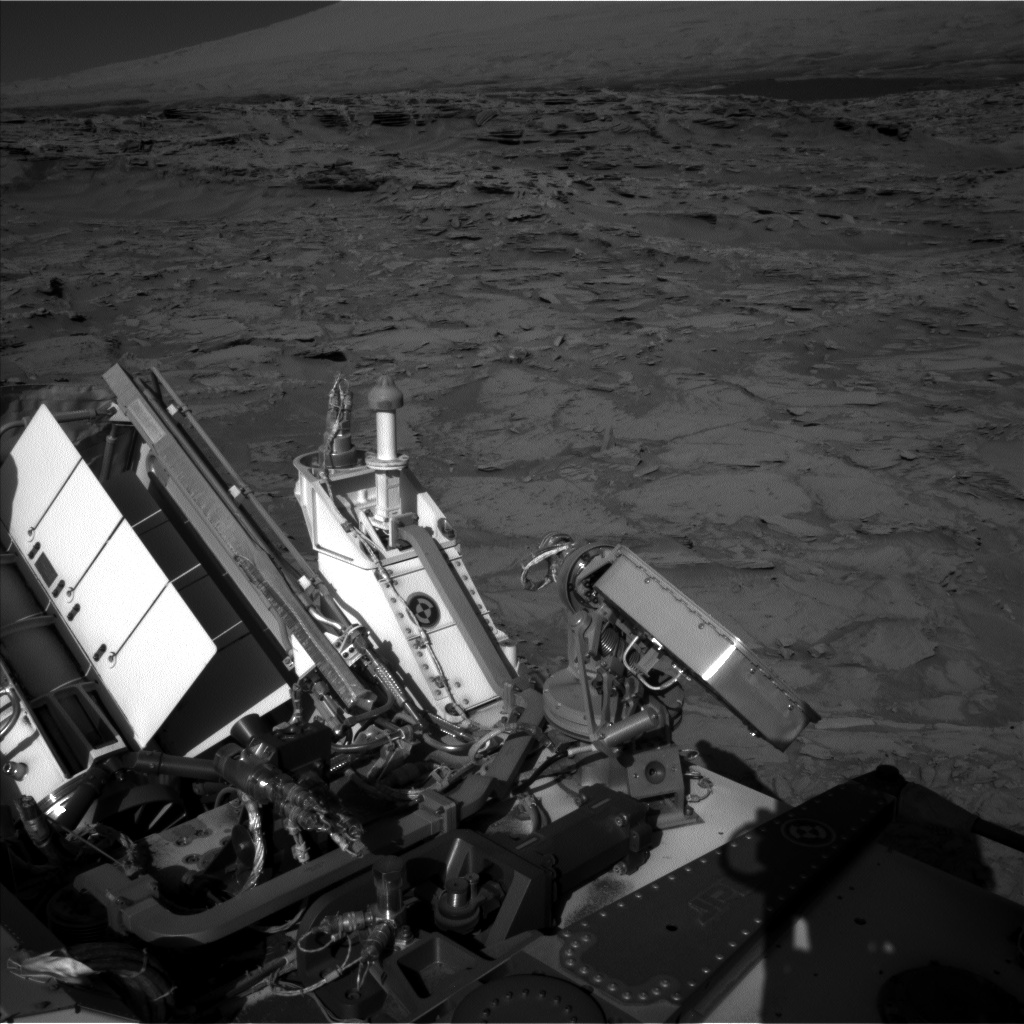 Nasa's Mars rover Curiosity acquired this image using its Left Navigation Camera on Sol 1298, at drive 2980, site number 53