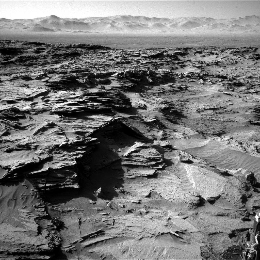 Nasa's Mars rover Curiosity acquired this image using its Right Navigation Camera on Sol 1298, at drive 2980, site number 53