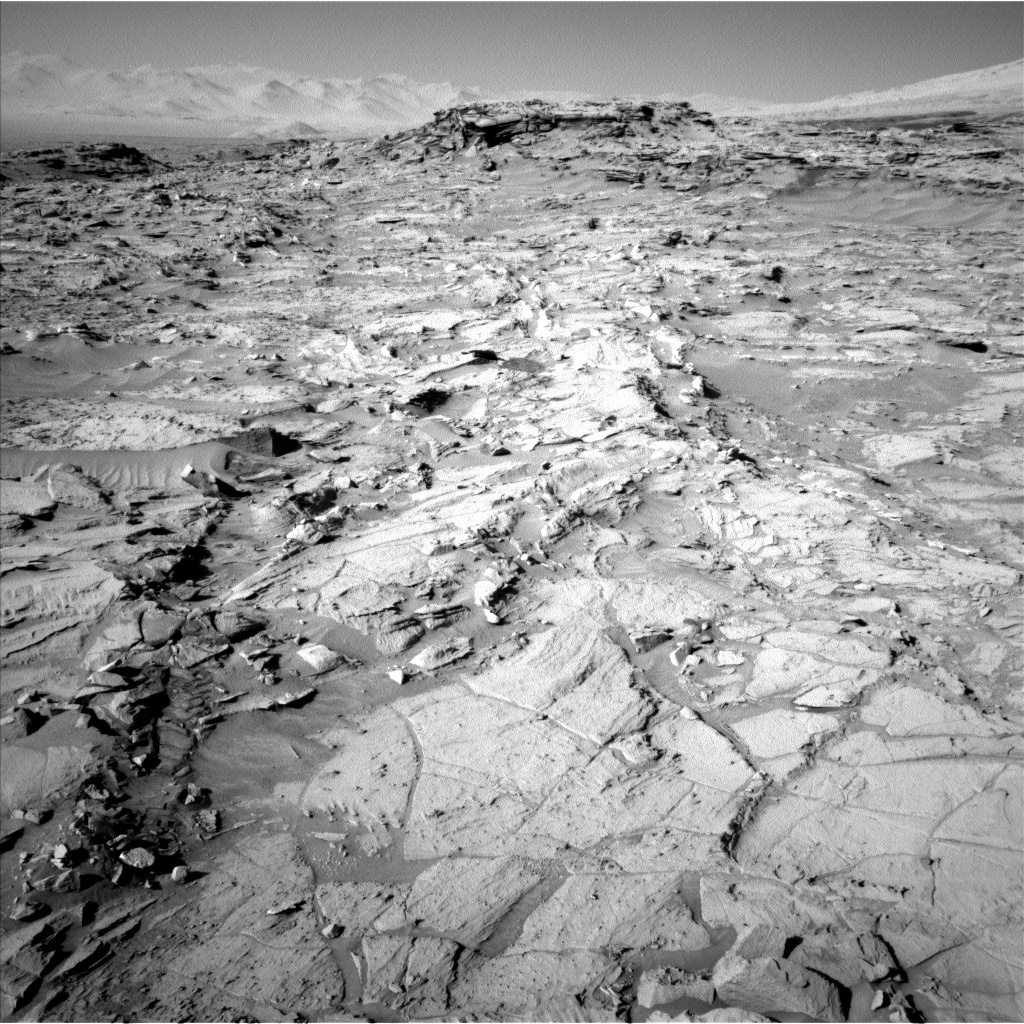 Nasa's Mars rover Curiosity acquired this image using its Left Navigation Camera on Sol 1303, at drive 6, site number 54