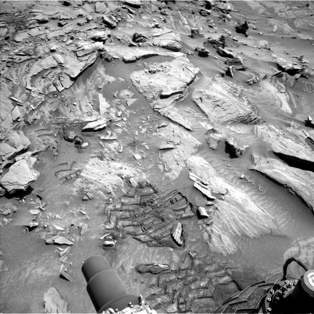 Nasa's Mars rover Curiosity acquired this image using its Left Navigation Camera on Sol 1311, at drive 388, site number 54