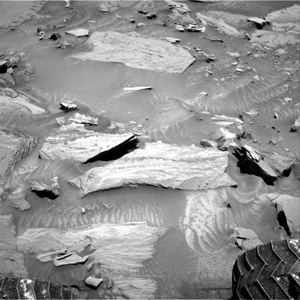 Nasa's Mars rover Curiosity acquired this image using its Right Navigation Camera on Sol 1315, at drive 412, site number 54
