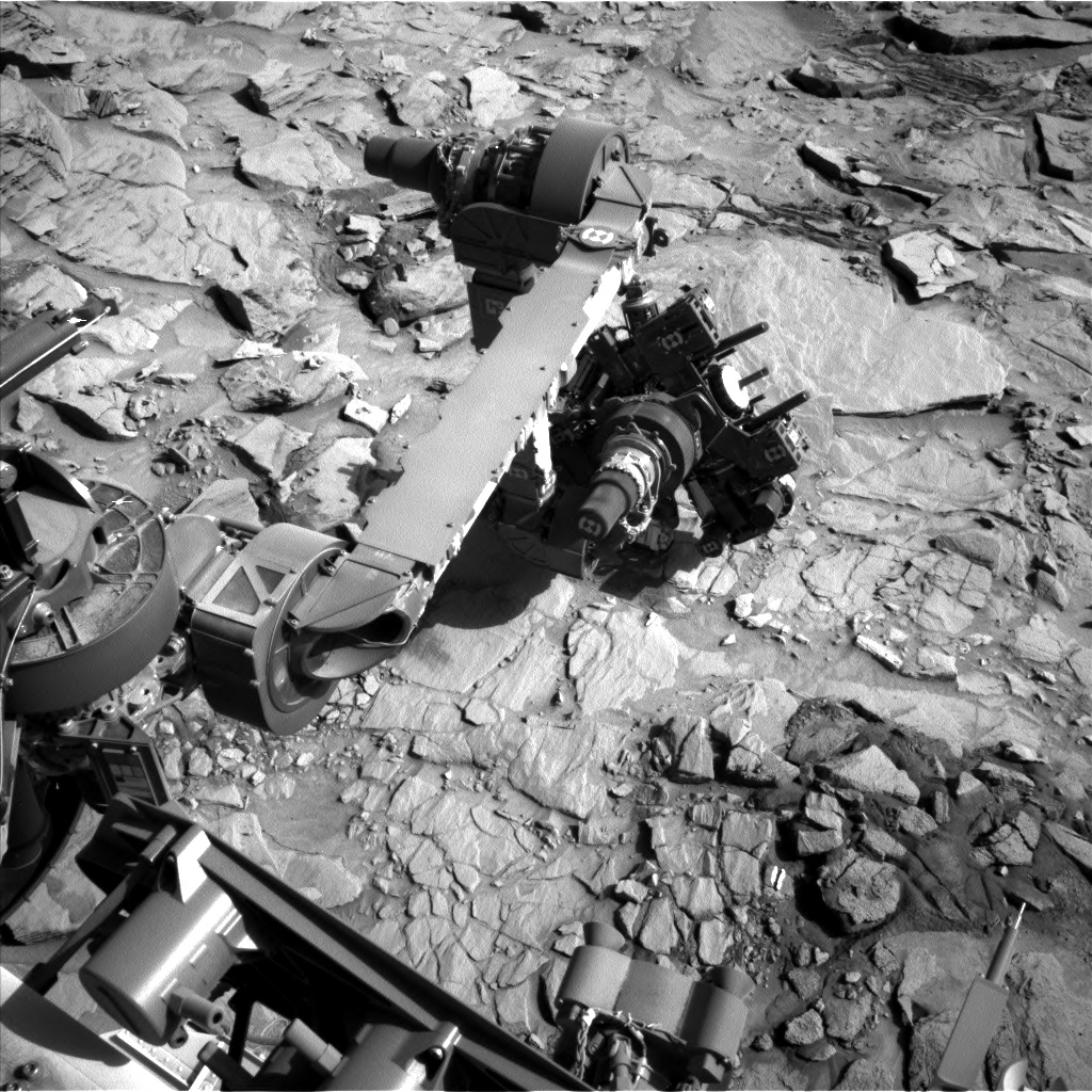 Nasa's Mars rover Curiosity acquired this image using its Left Navigation Camera on Sol 1325, at drive 746, site number 54