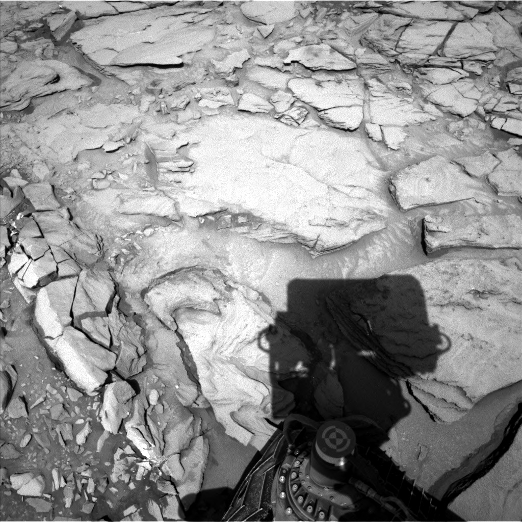 Nasa's Mars rover Curiosity acquired this image using its Left Navigation Camera on Sol 1329, at drive 938, site number 54