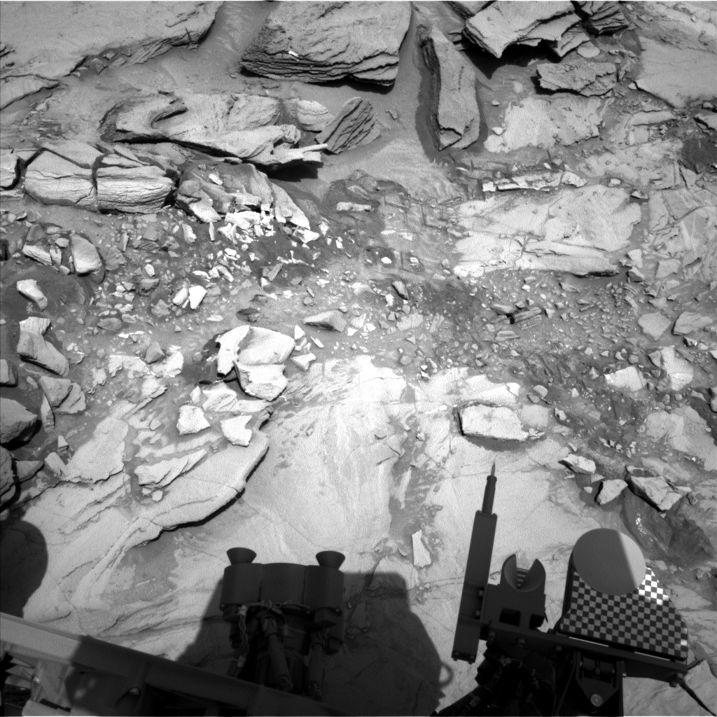 Nasa's Mars rover Curiosity acquired this image using its Left Navigation Camera on Sol 1342, at drive 992, site number 54