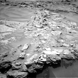 Nasa's Mars rover Curiosity acquired this image using its Left Navigation Camera on Sol 1352, at drive 1640, site number 54