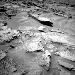 Nasa's Mars rover Curiosity acquired this image using its Left Navigation Camera on Sol 1352, at drive 1718, site number 54